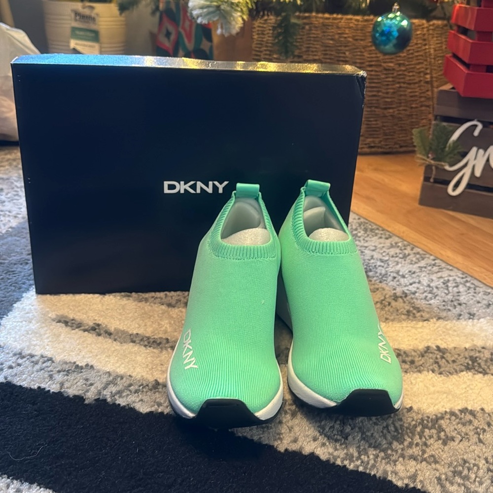 DKNY Mint Slip On Wedge Sneakers